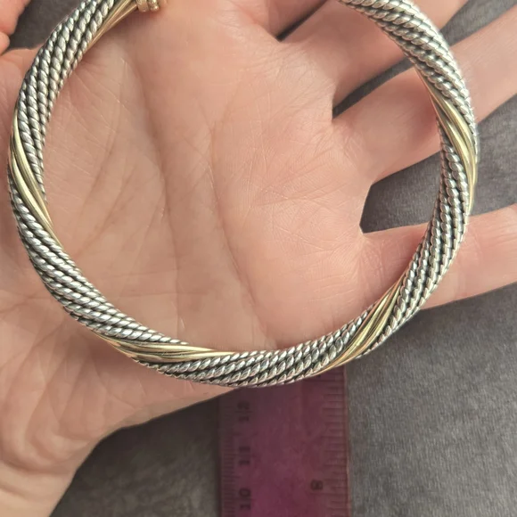 VAHAN Gold and Silver Twisted Bracelet - Picture 3 of 7